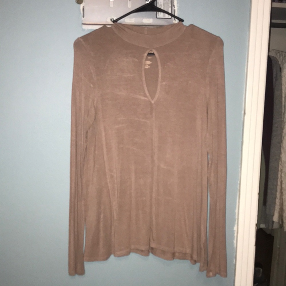 American Eagle Rose Colored Soft and Sexy Top